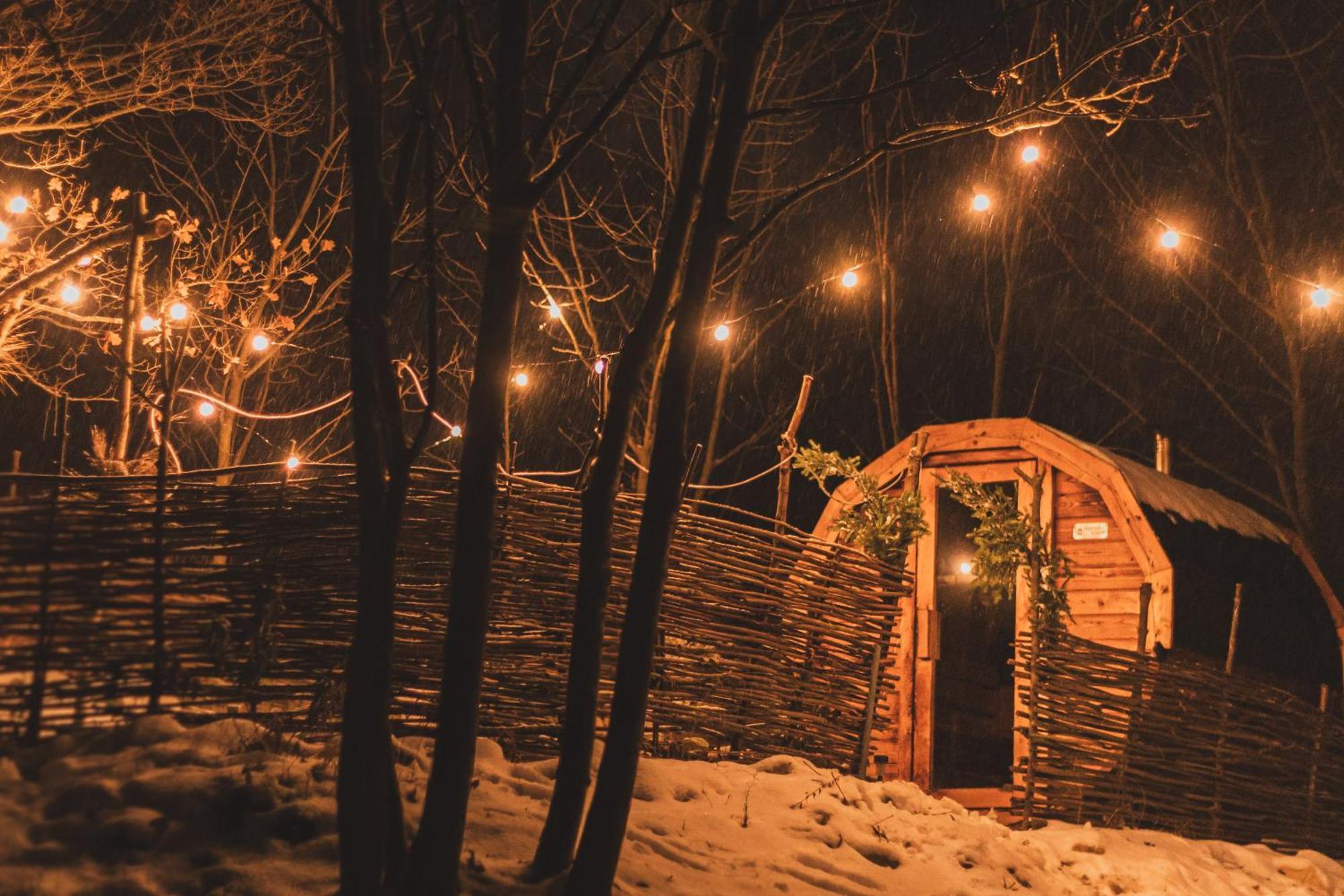 Cozy Wood Hut On The Farm Villa Trebivlice Eksteriør bilde